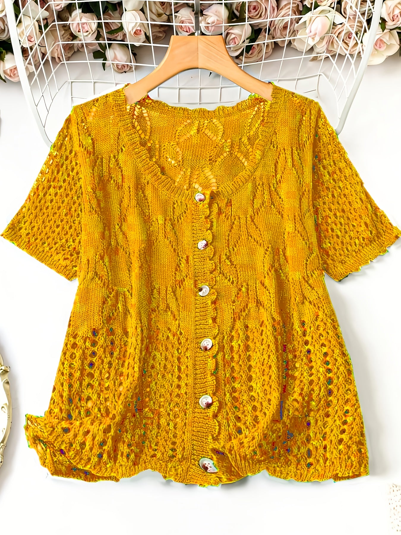 Plus Size Breathable Short-Sleeve Cardigan - Elegant & Comfortable