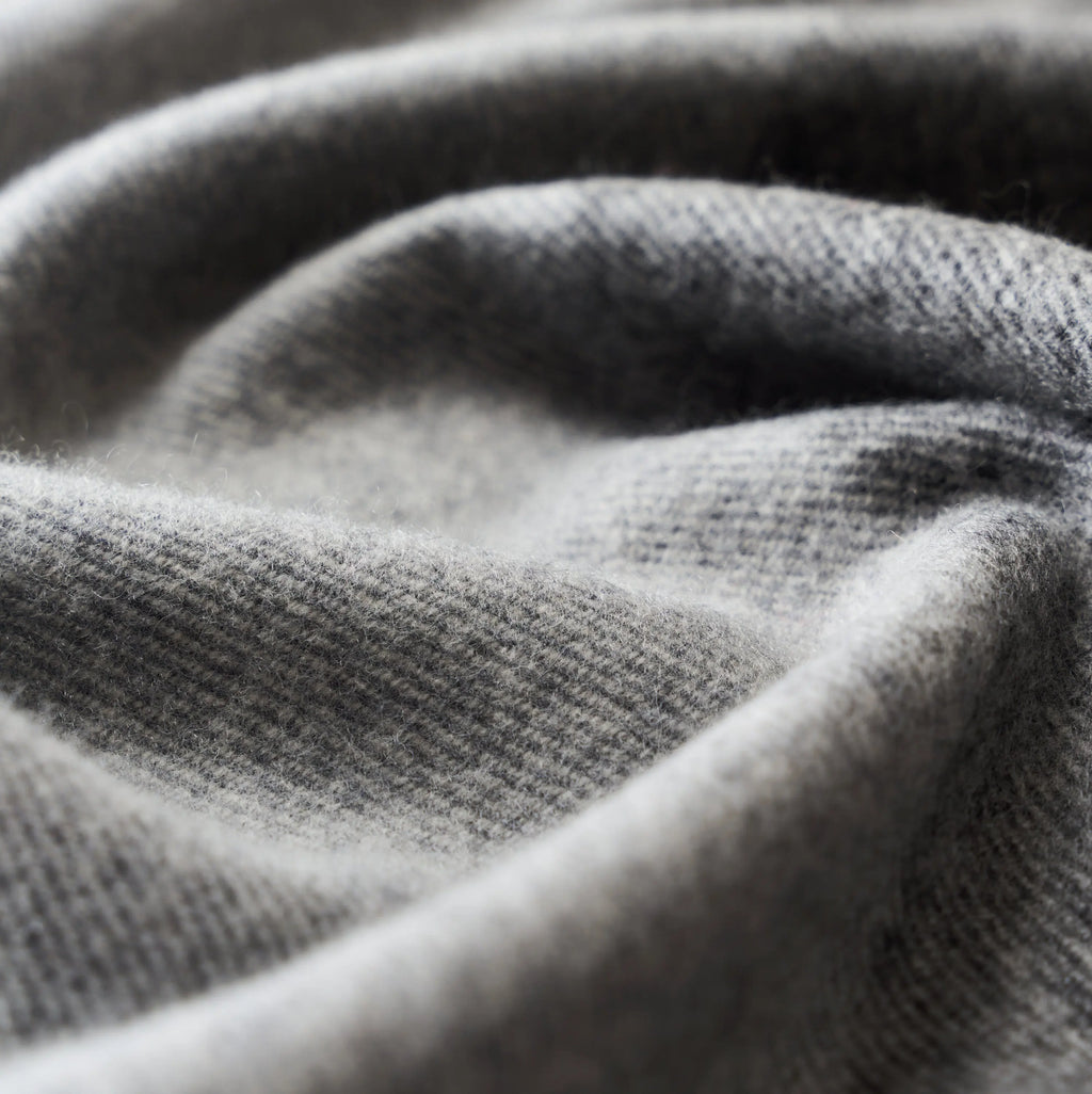 Paris Woven Throw Blanket — 140 × 170 cm