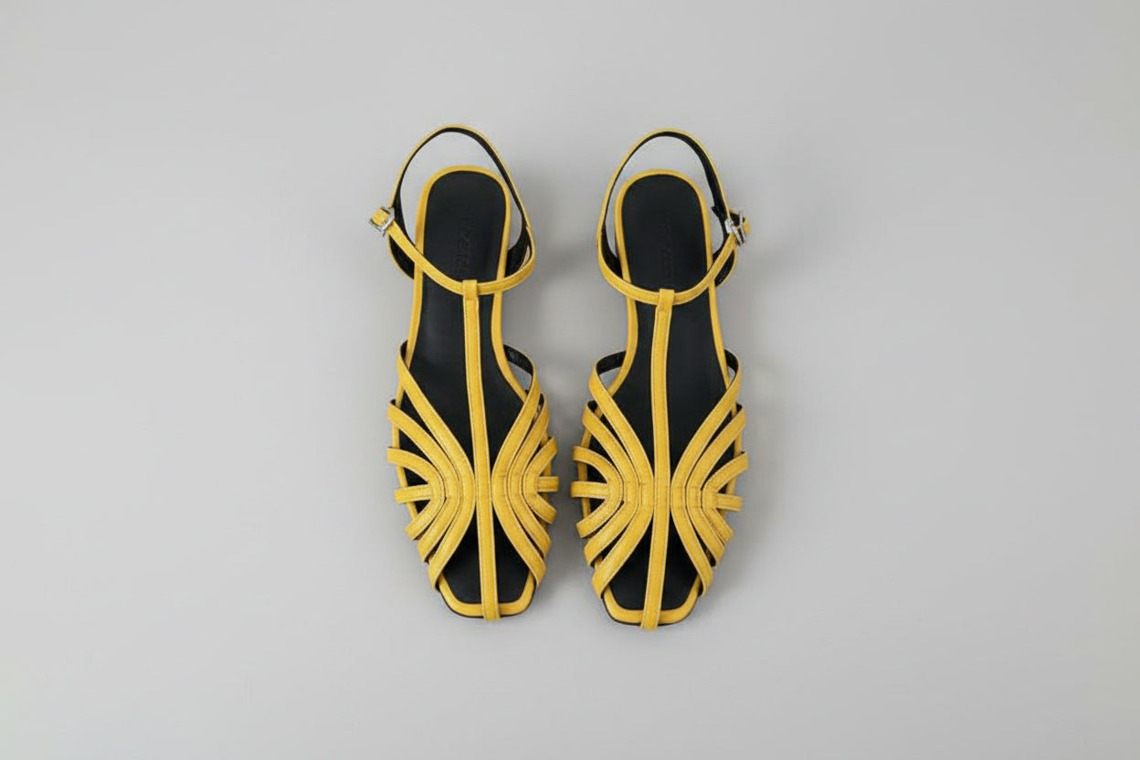 Narrow Strap Hollow Flat Sandals - Women's Luxury Roman Beach Sandal